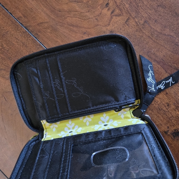 Vera Bradley Wristlet Purse Wallet Baroque Pattern - Picture 4 of 6